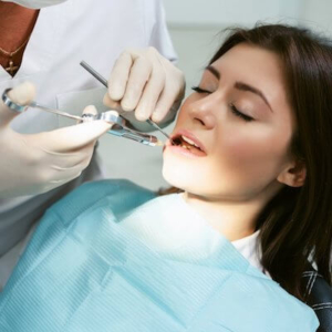 Zahn-Mund- und Kieferchirurgie